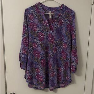 Elegant Floral V-Neck Blouse